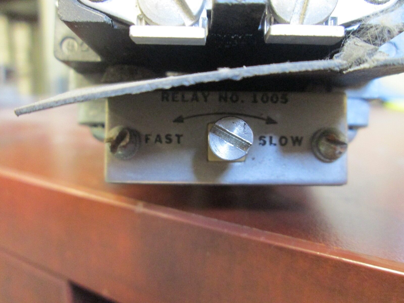 Cutler-Hammer Pneumatic Timing Switch 10337H192B 120V Coil 600V Used