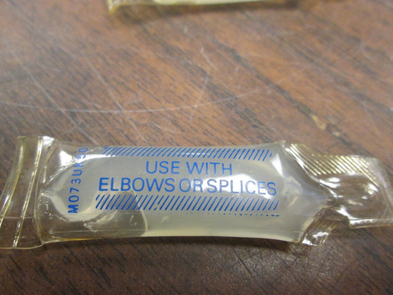 Cooper Tape Shield Adapter 2625133B07M INS: 0.750-0.860 New Surplus