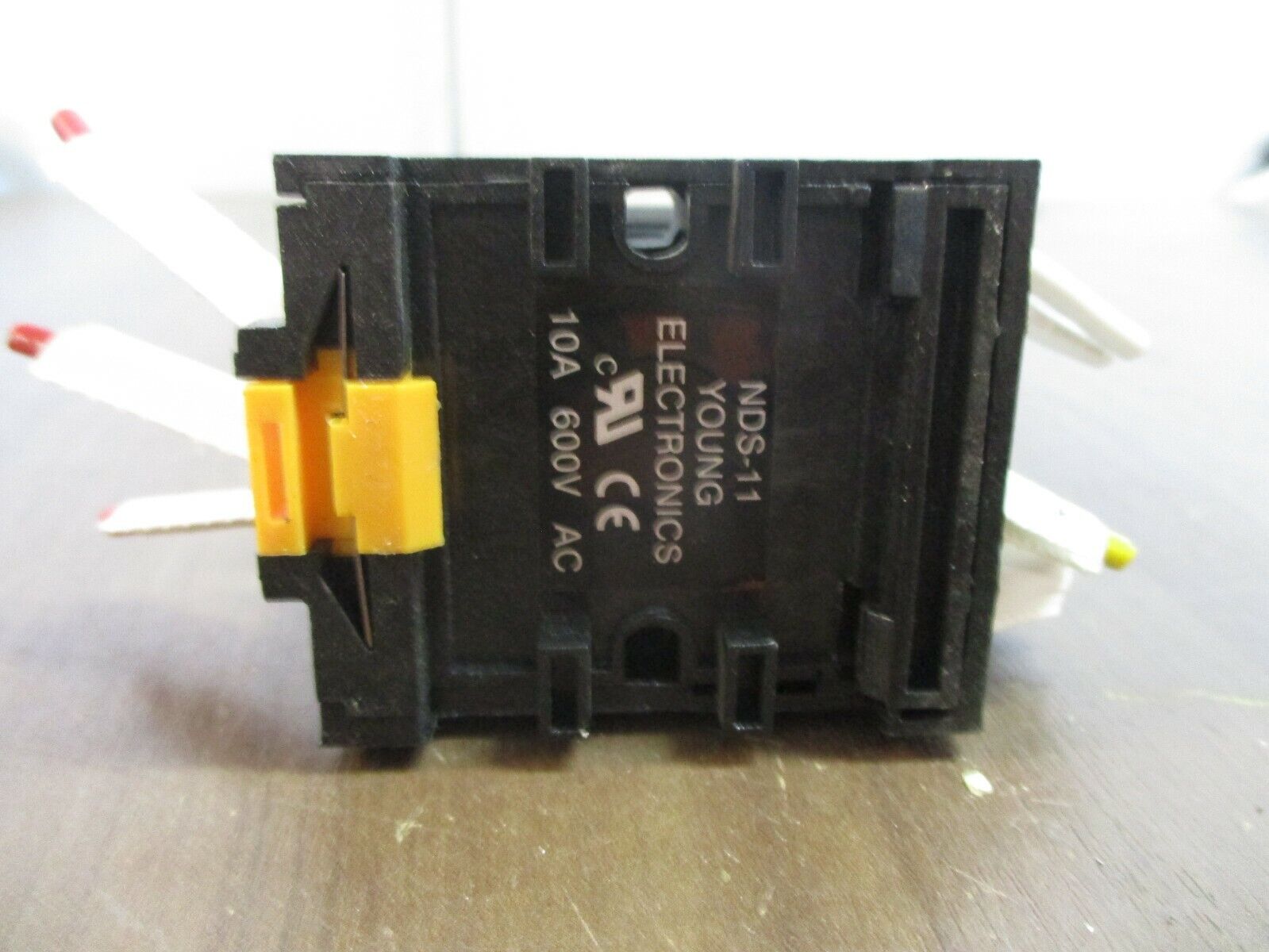 Telemecanique Relay RUMC3AB2F7 120V Coil w/ Base *Lot of 2* Used