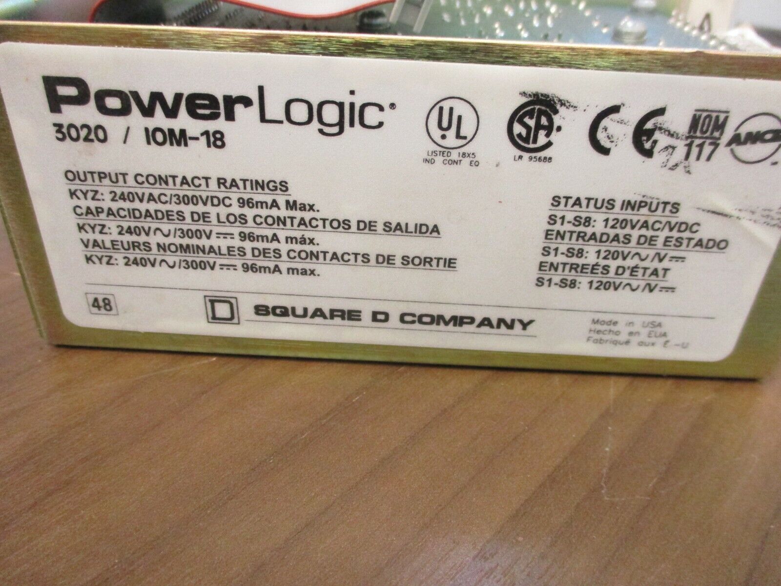 Square D PowerLogic I/O Module 3020 IOM-18 Status Inputs: 120VDC/DC Used