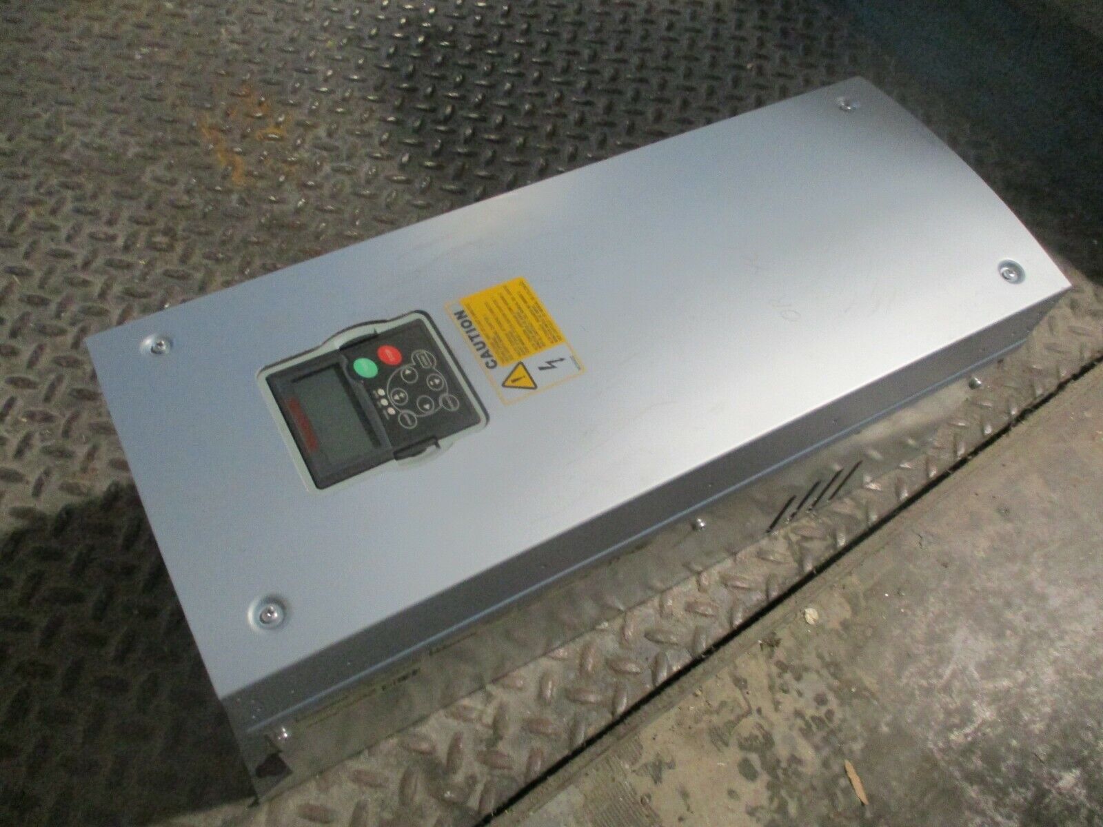 Honeywell AC Drive NXS0750A1204 75V 3Ph 380-500V Used