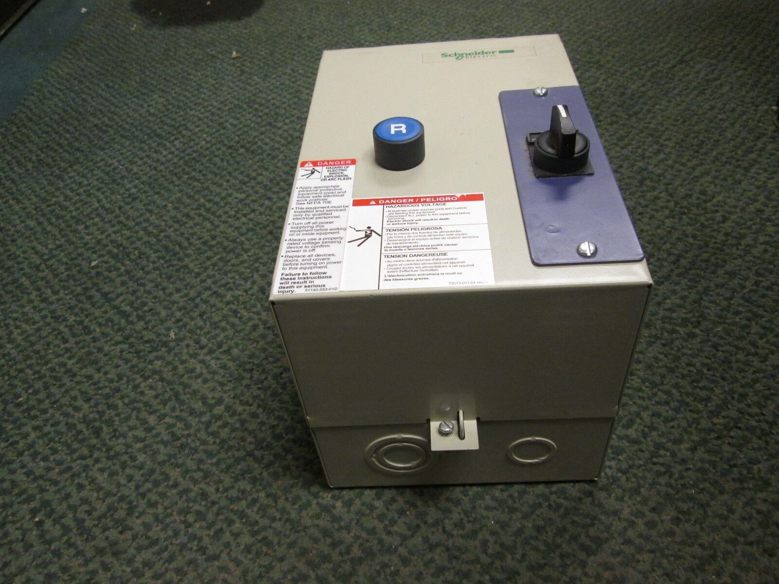 Schneider Electric Enclosed Starter LC1D18 Solid state overload 9-13A 120V coil