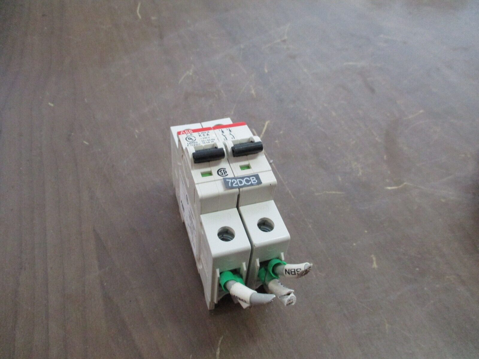 ABB Circuit Breaker S202UK6A 240V 6A 2P *Broken DIN Rail Mounts* Used