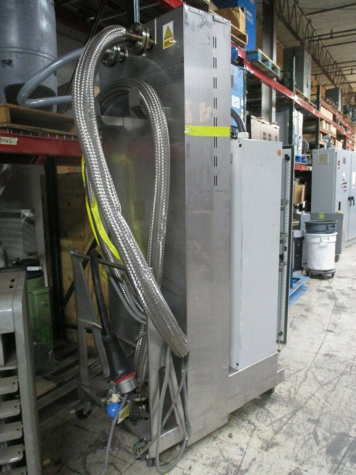 Vulcanic Heater 860391-01 Range: 5-460°C 5.6L 80KW 410V 3Ph 50Hz MFD: 5-19-2016