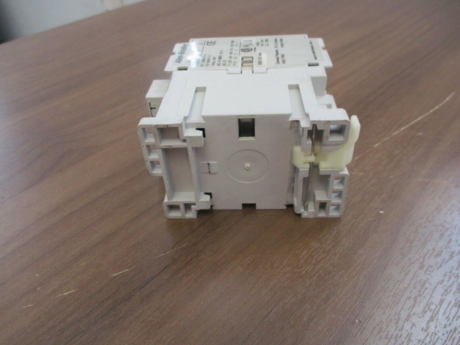 Allen-Bradley Contactor 700-CF310*  120V Coil  25A  600V  Used