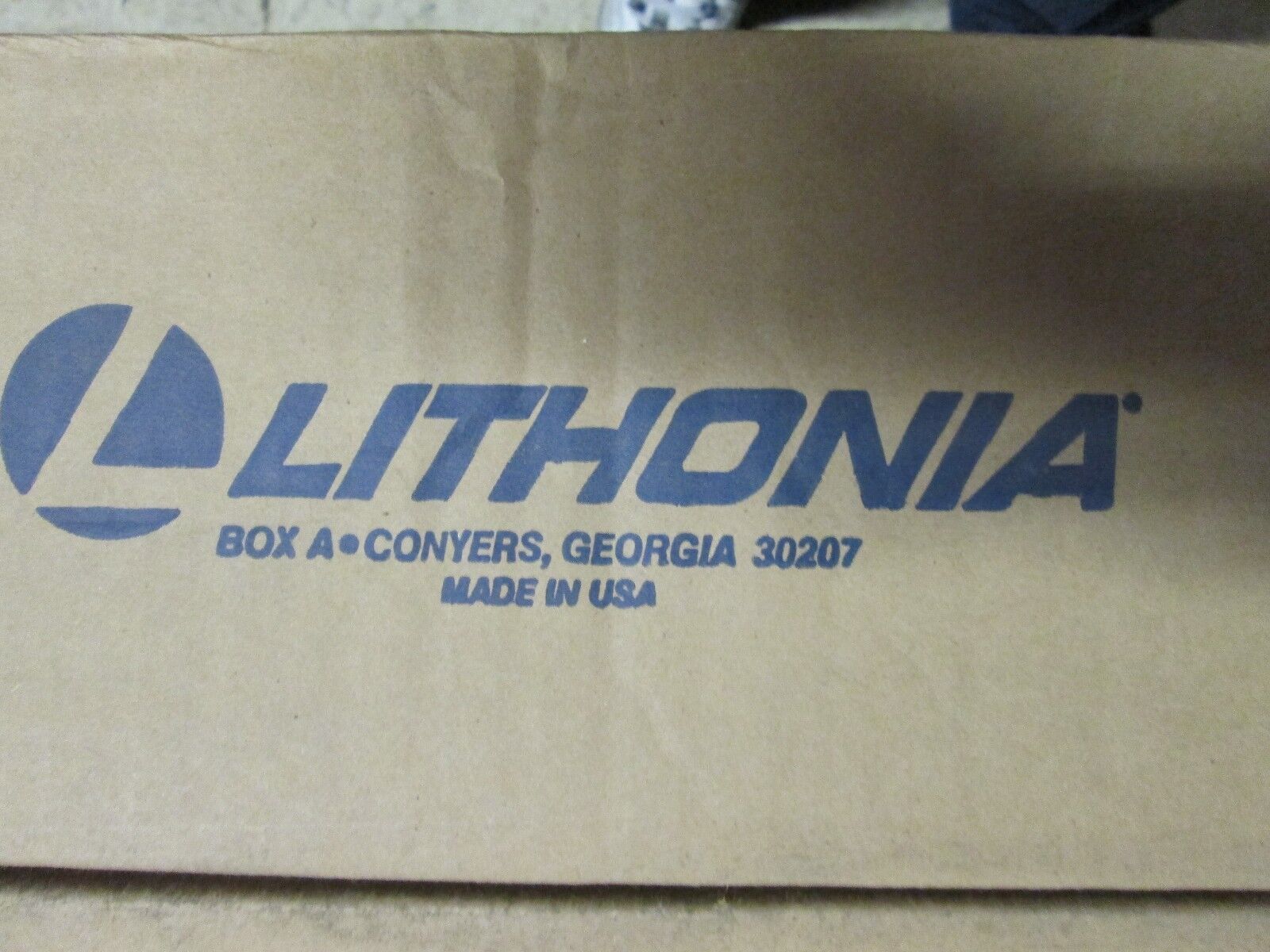 Lithonia Lighting Fluorescent Light SST 2 32 MVOLT GEB10IS 206824 New Surplus