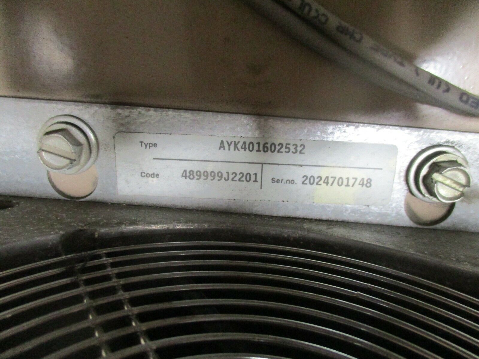 York Air Modulator AM08304CM 30HP 460V 41A 60HZ 3Ph Used
