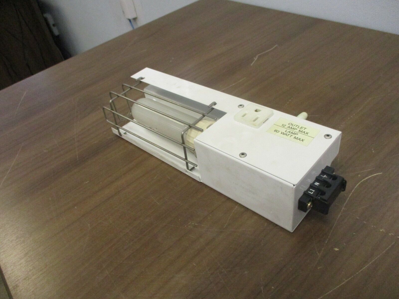 Hoffman Lighting Package A-LTDB1 120VAC 0.5A Used