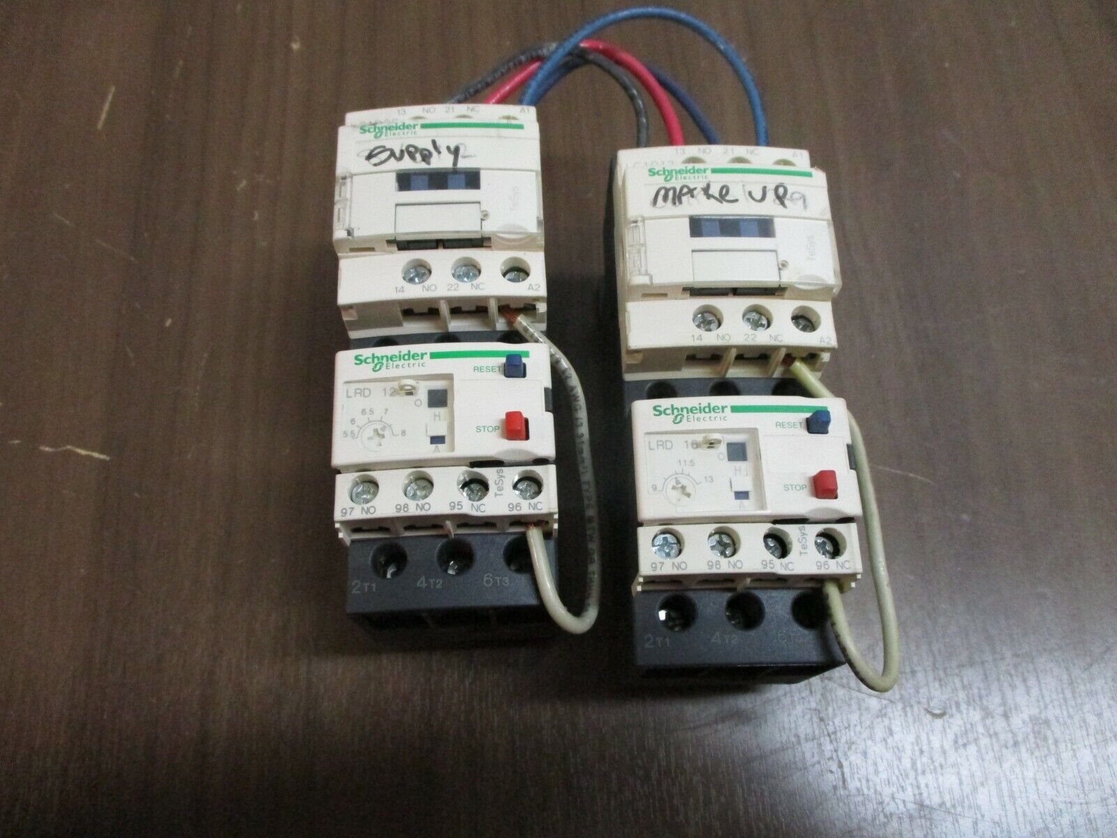Schneider Electric Starter LC1D09 / LRD 12 120V Coil Trip: 5.5-8A Used