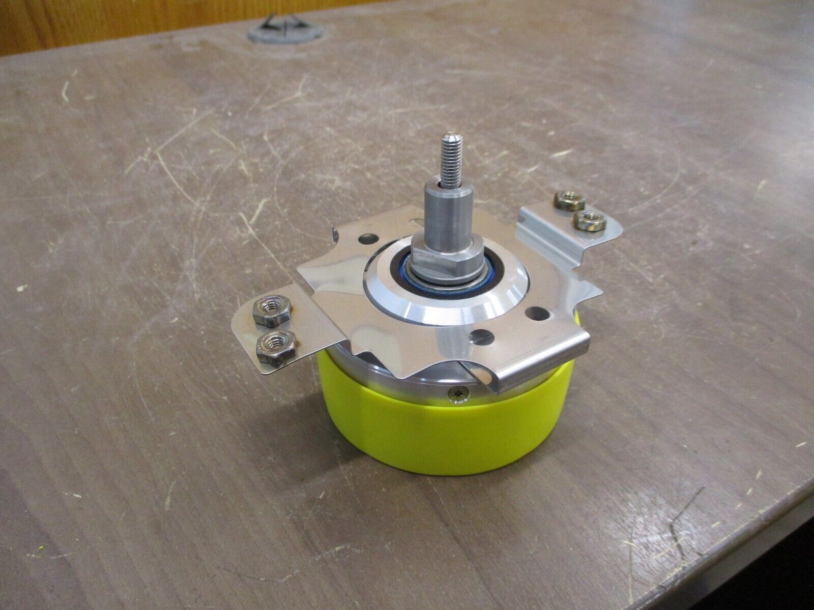 Baumer Incremental Encoder OG83 RN 1024 7-30 VDC *No Box* New Surplus