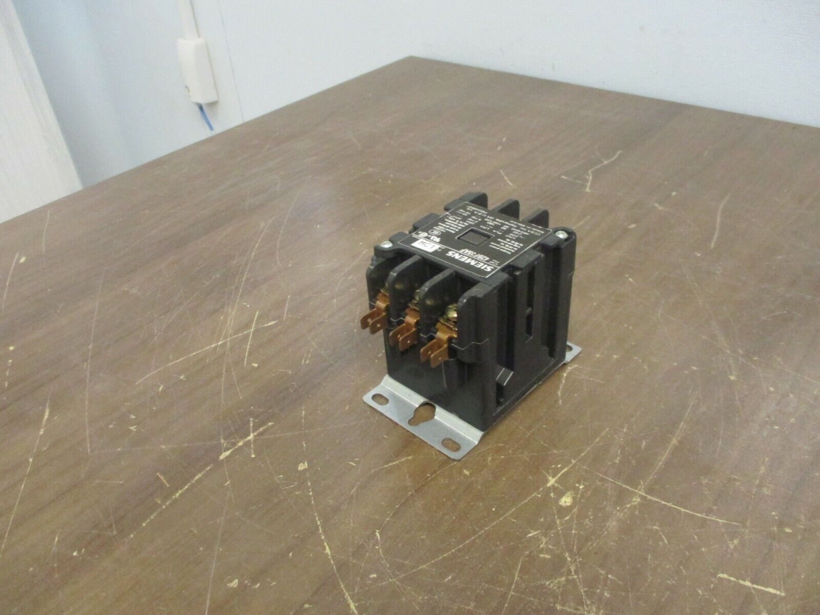 Siemens Contactor 42BF35AF 120V Coil 30A 600V Used
