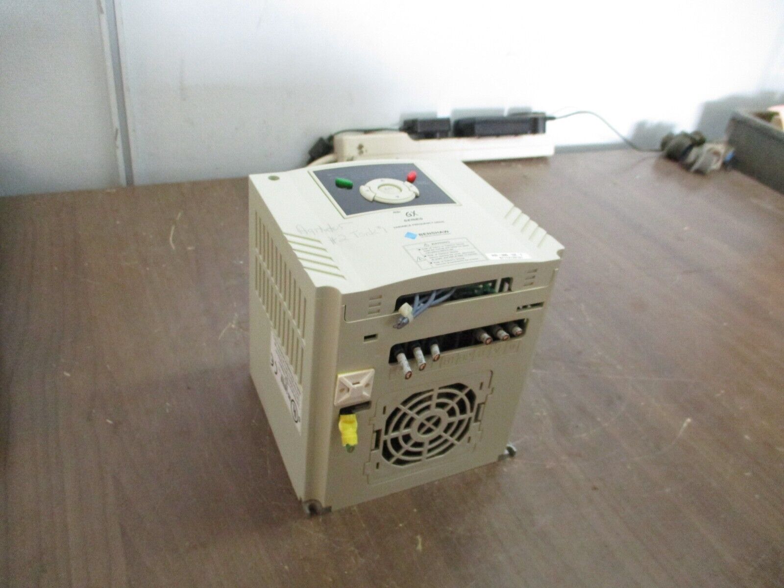 Benshaw RSi GX Series AC Drive RSi-005-GX-2 5HP 3Ph *Missing Cover Screw* Used
