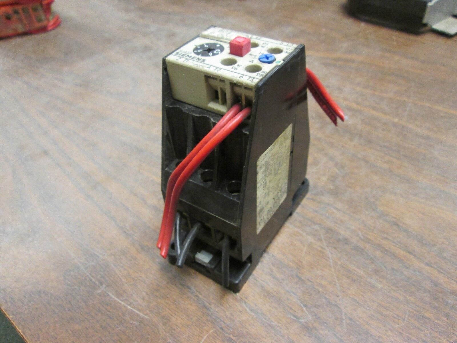 Siemens Solid State Overload 3UA59 00-1G4-6.3A Range: 4-6.3A 600V Used