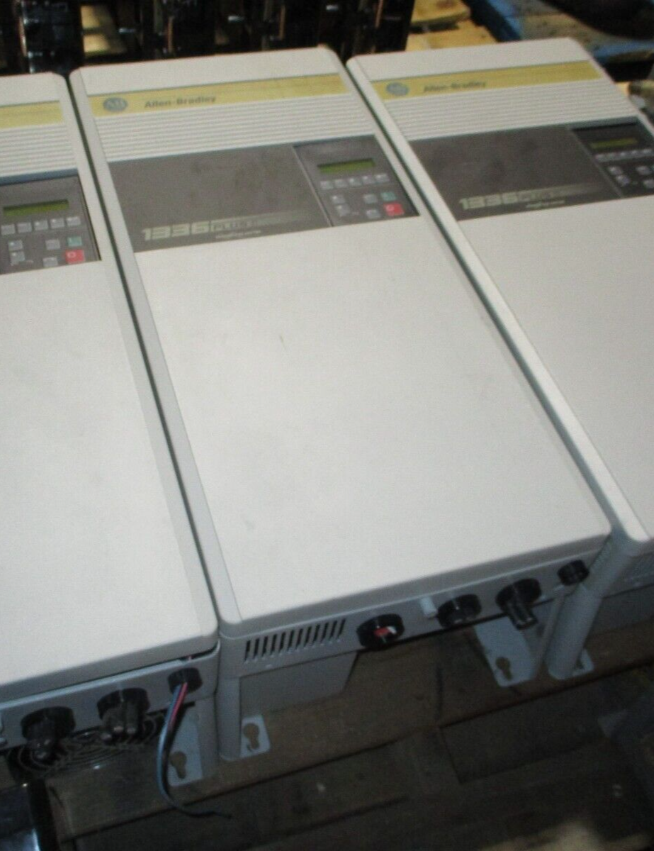 Allen-Bradley 1336 Plus II AC Drive 1336F-B040-AA-EN-L6 40HP 3Ph w/ Keypad Used
