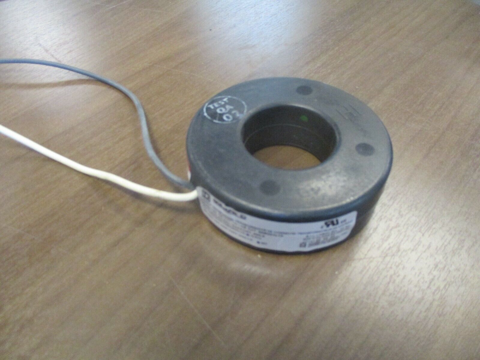 Square D Current Transformer 5NR501L72 Ratio 500:5A 600V 50-400Hz Used