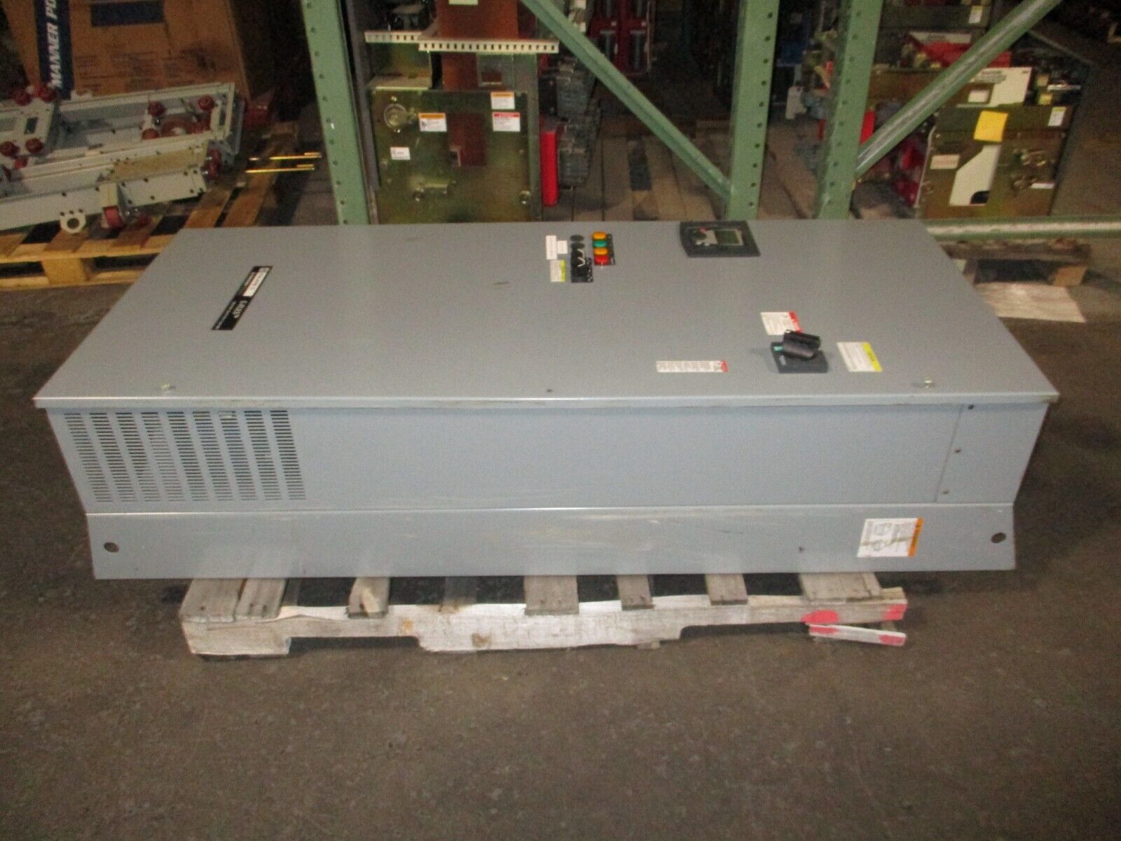 Square D E-Flex Altivar AC Drive w/ Bypass 8839 EFDRG4VY Ser. B 75HP 3Ph Used