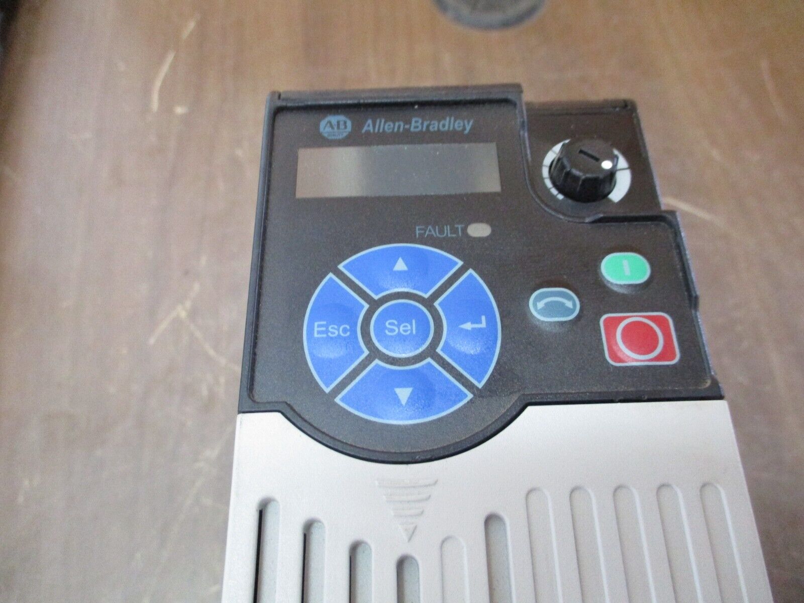 Allen-Bradley PowerFlex 523 AC Drive 25A-D6P0N104 Ser. B 3HP 3Ph Used