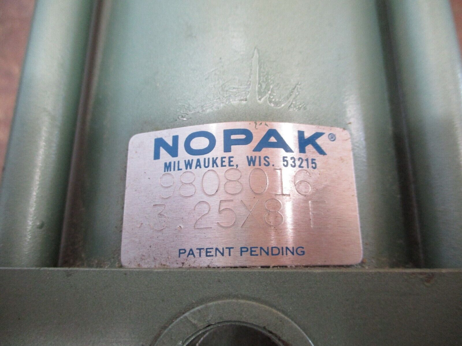 Nopak Hydraulic Cylinder 9808016 3.25X8 E Used