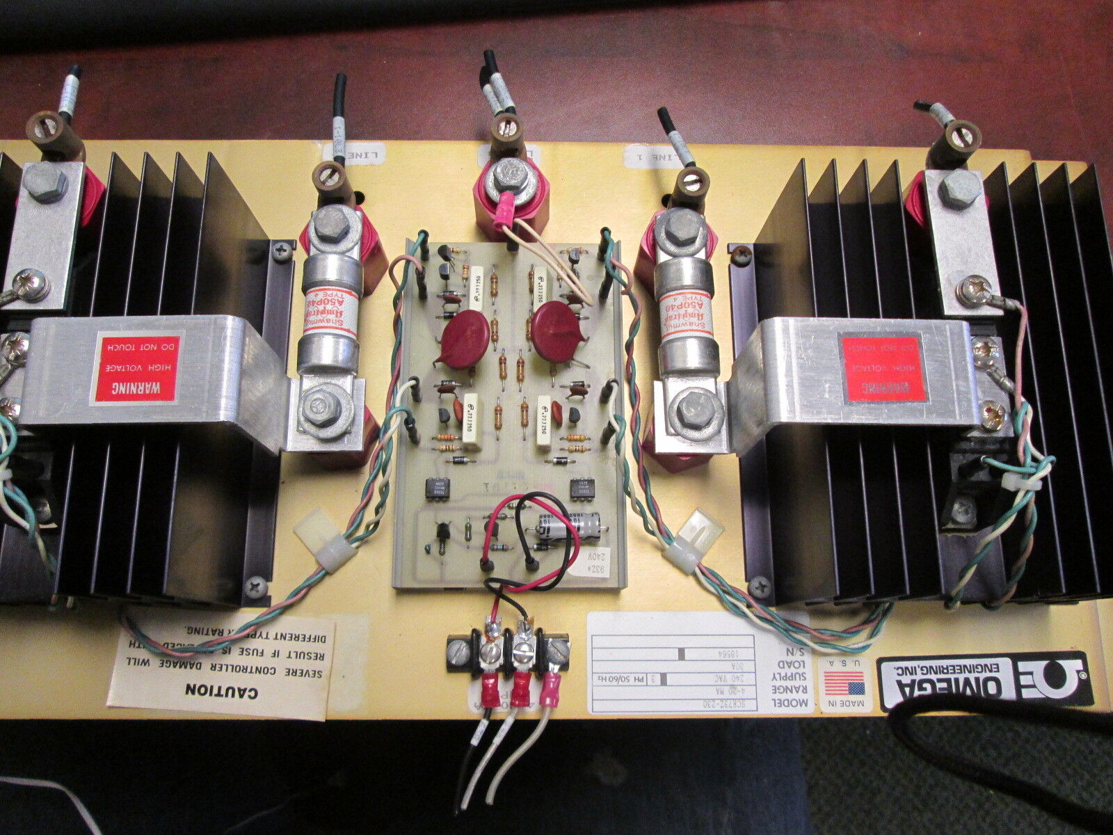 OMEGA Power Controller, SCR73Z-230, 4-20MA, 240VAC, 3Ph, 30A, Used