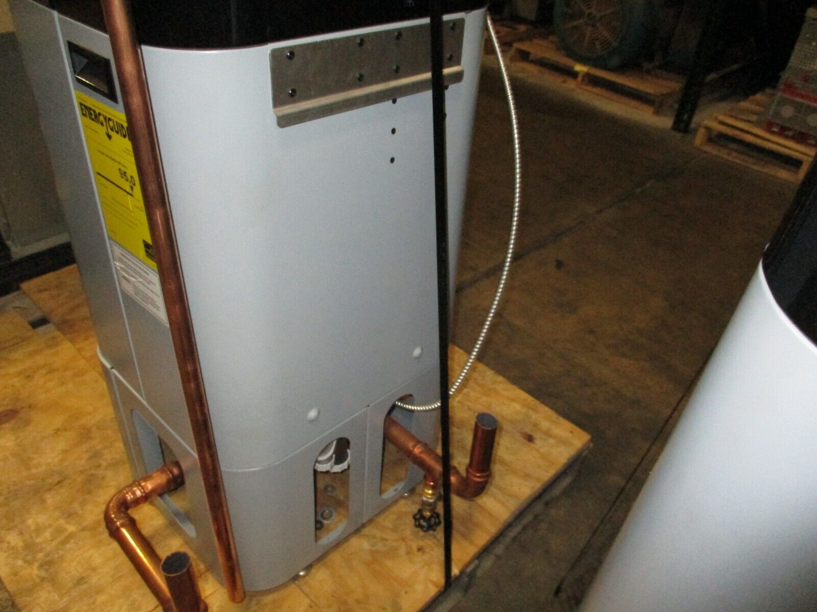 Weil-Mclain Ecotec Natural Gas Boiler ECO Tec 199-C Ser. 2 Input: 199,000 BTU