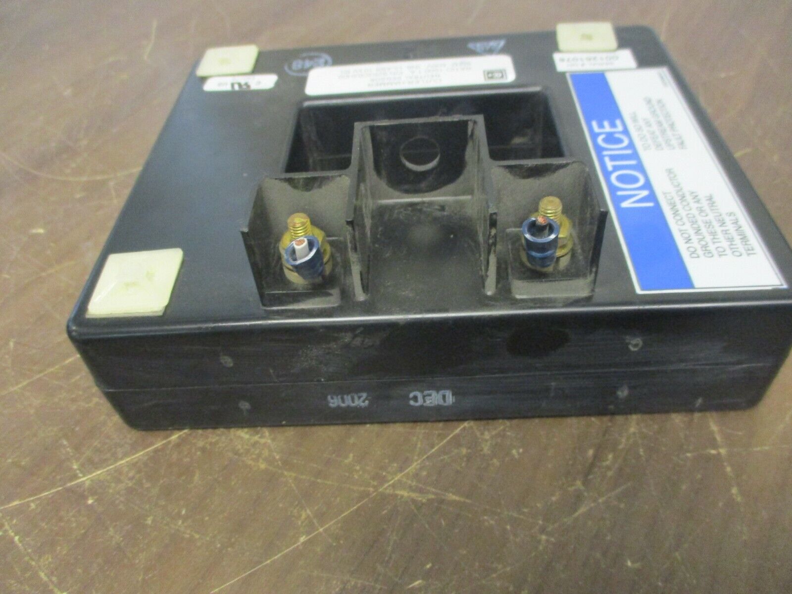 Cutler-Hammer Neutral Sensor 9253C03H09 Ratio 1600:1A 600V 10kV BIL Used