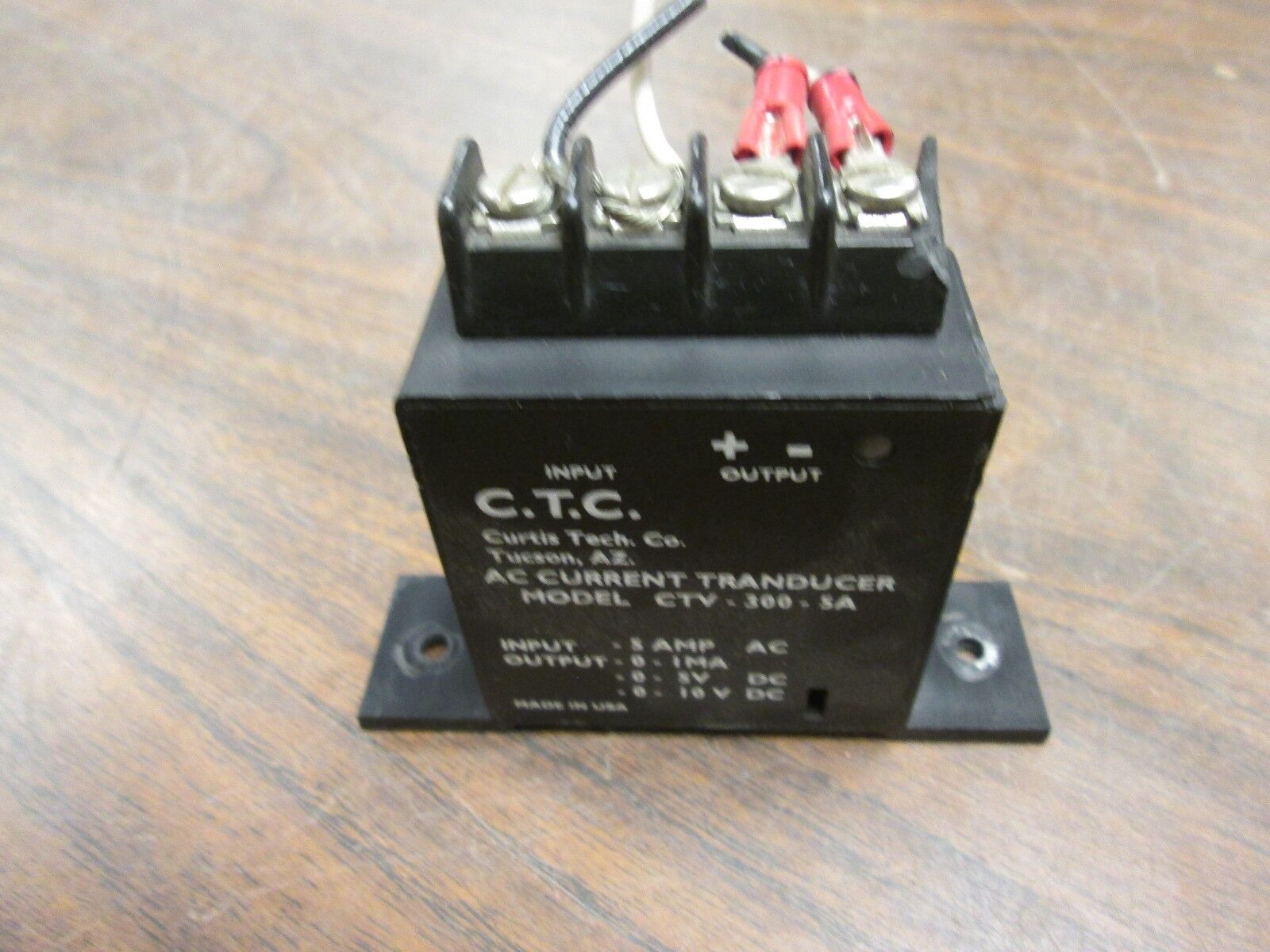 CTC AC Current Transducer CTV-300-5A Input: 5A AC Output: 0-1MA 0-5VDC 0-10VDC