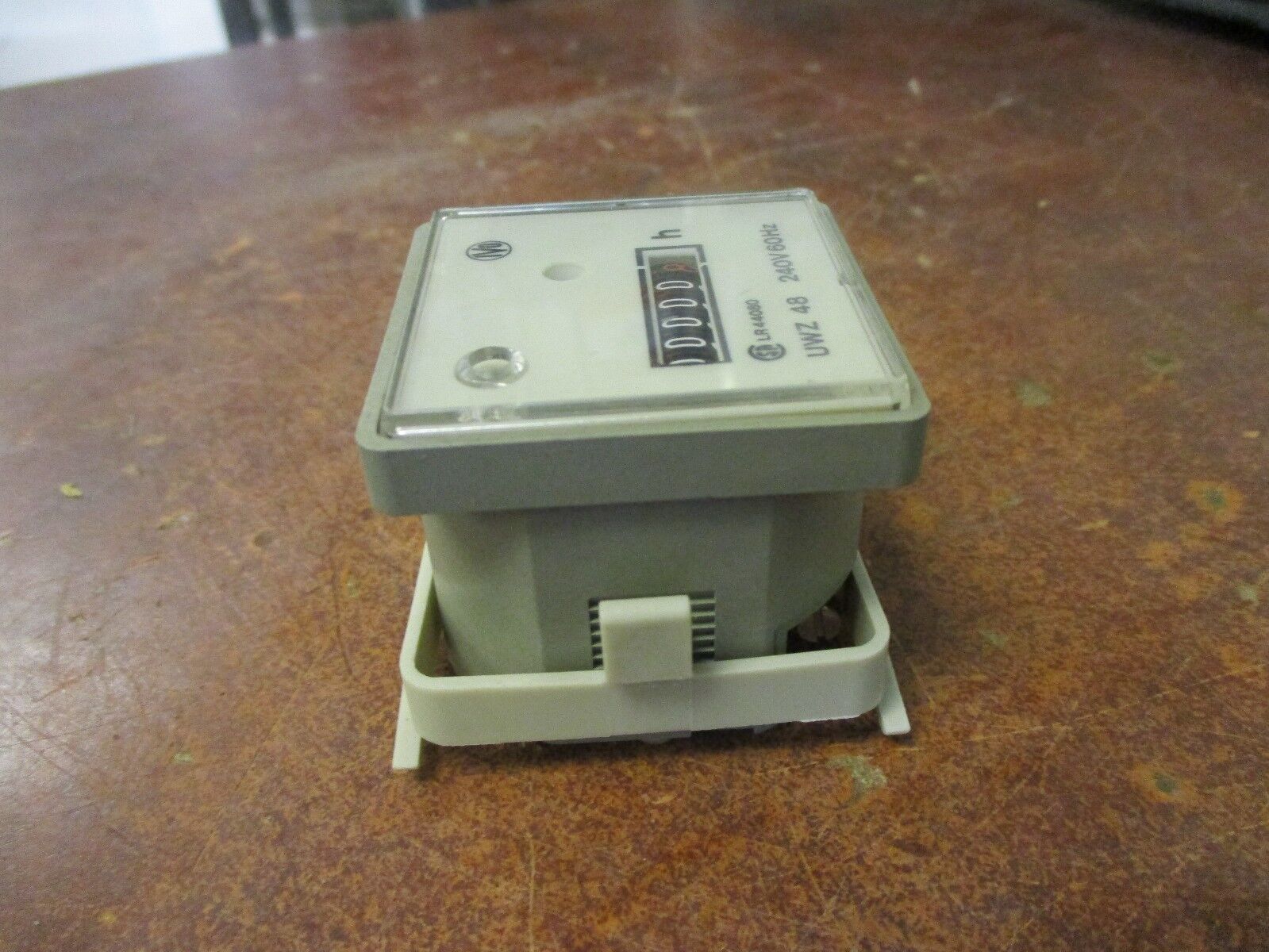 Grasslin Hour Meter UWZ 48 240V 60H Used