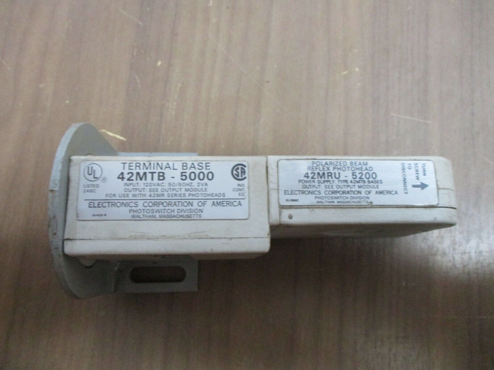 Electronics Corporation of America Polarized Beam Reflex Photohead 42MRU-5200