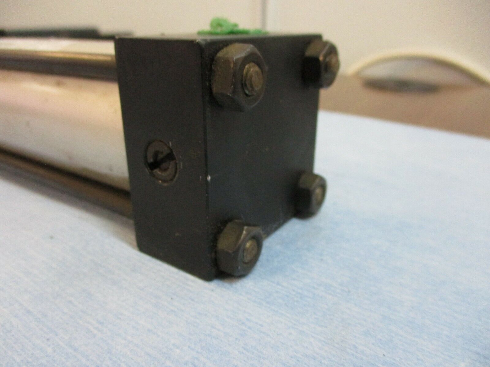 Numatics Actuator FLAK-04I2C-CAA2 250 PSI Used