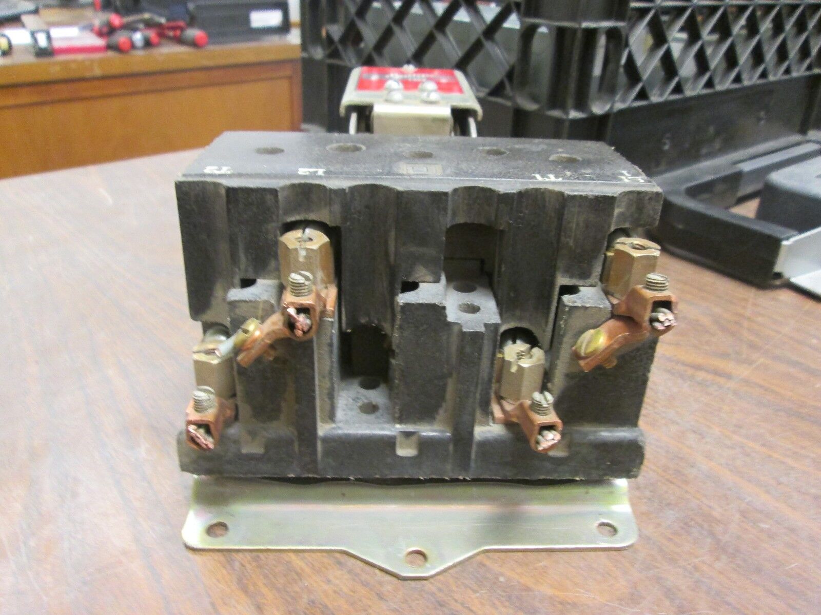 Square D Lighting Contractor 8903 PO-1 60A 120V Coil 300V Used