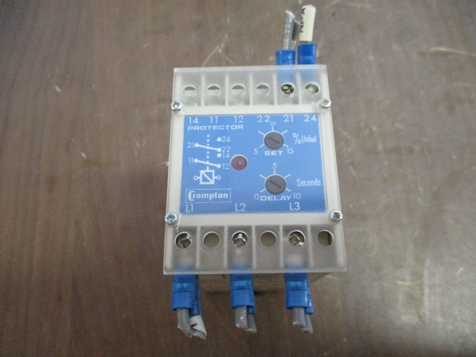 Crompton Protector Time Delay Relay 252-PSGU-PQBX-C6-T1-IA 120V 60Hz Used