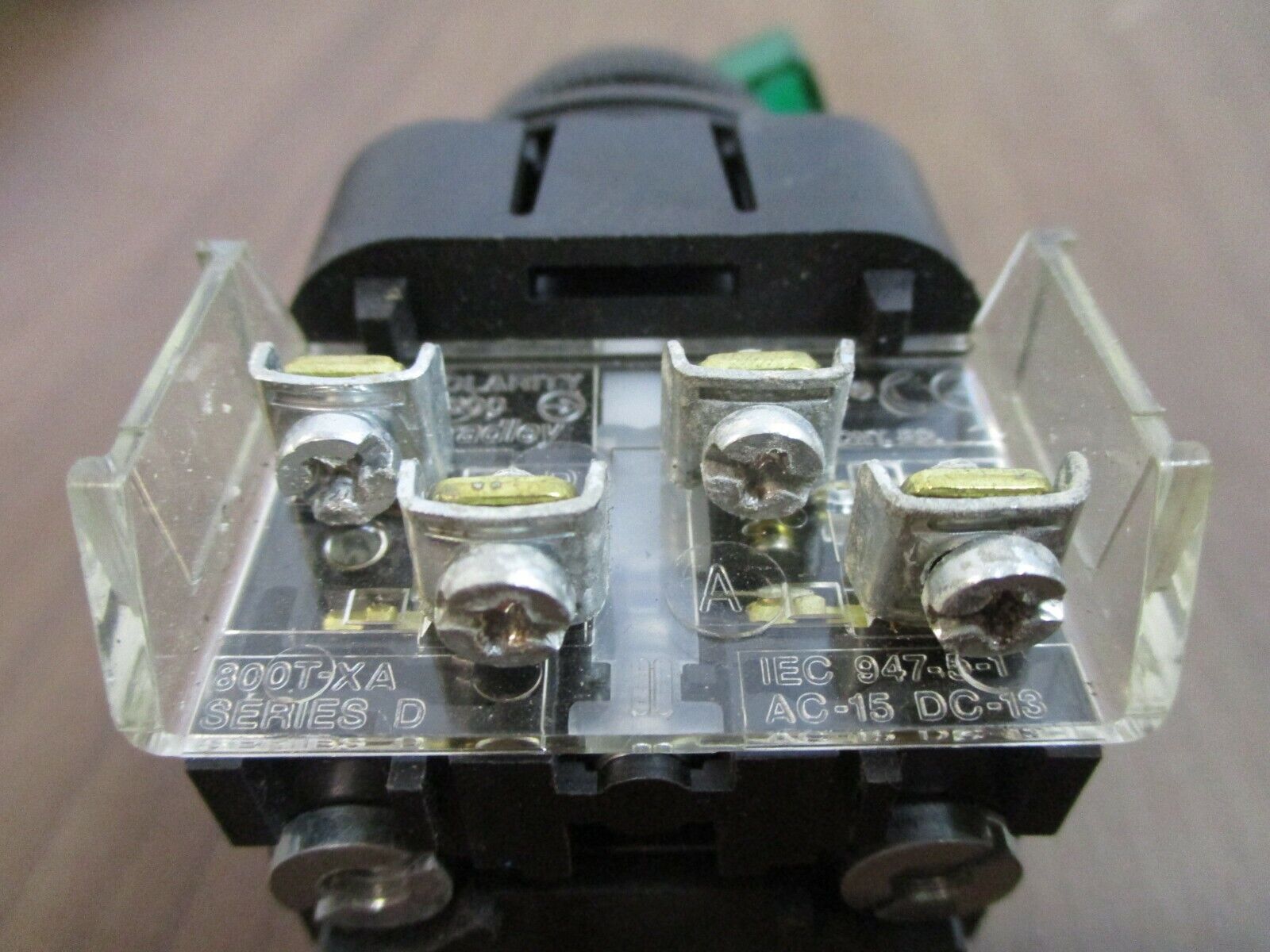 Allen-Bradley Illuminated Selector Switch 800H-16JRG17KB7AX Ser. F 120V 50/60Hz