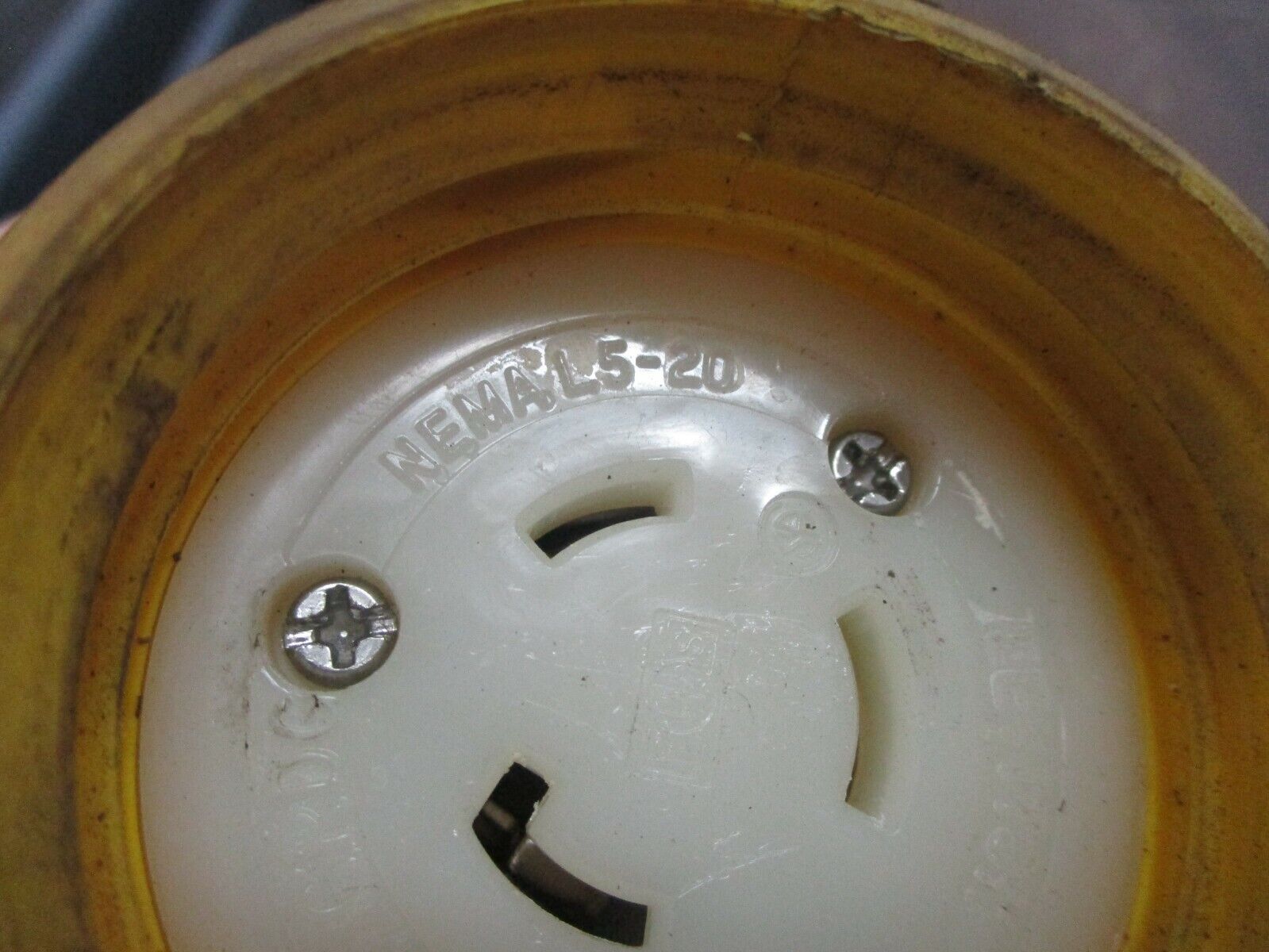 Leviton Watertight Connector Nema L5-20 20A 125V Used