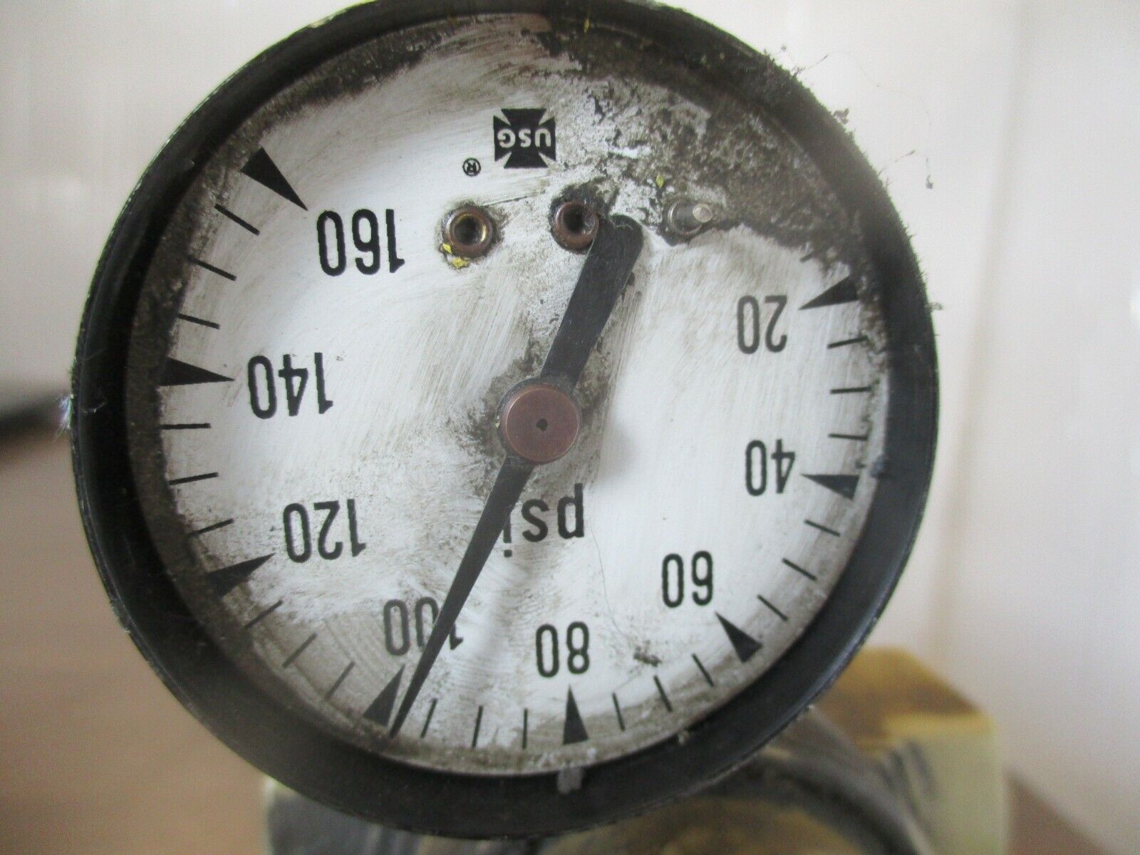 Norgren Regulator R12-400-RGLA Inlet: 300PSIG Outlet: 125PSIG 175°F Used