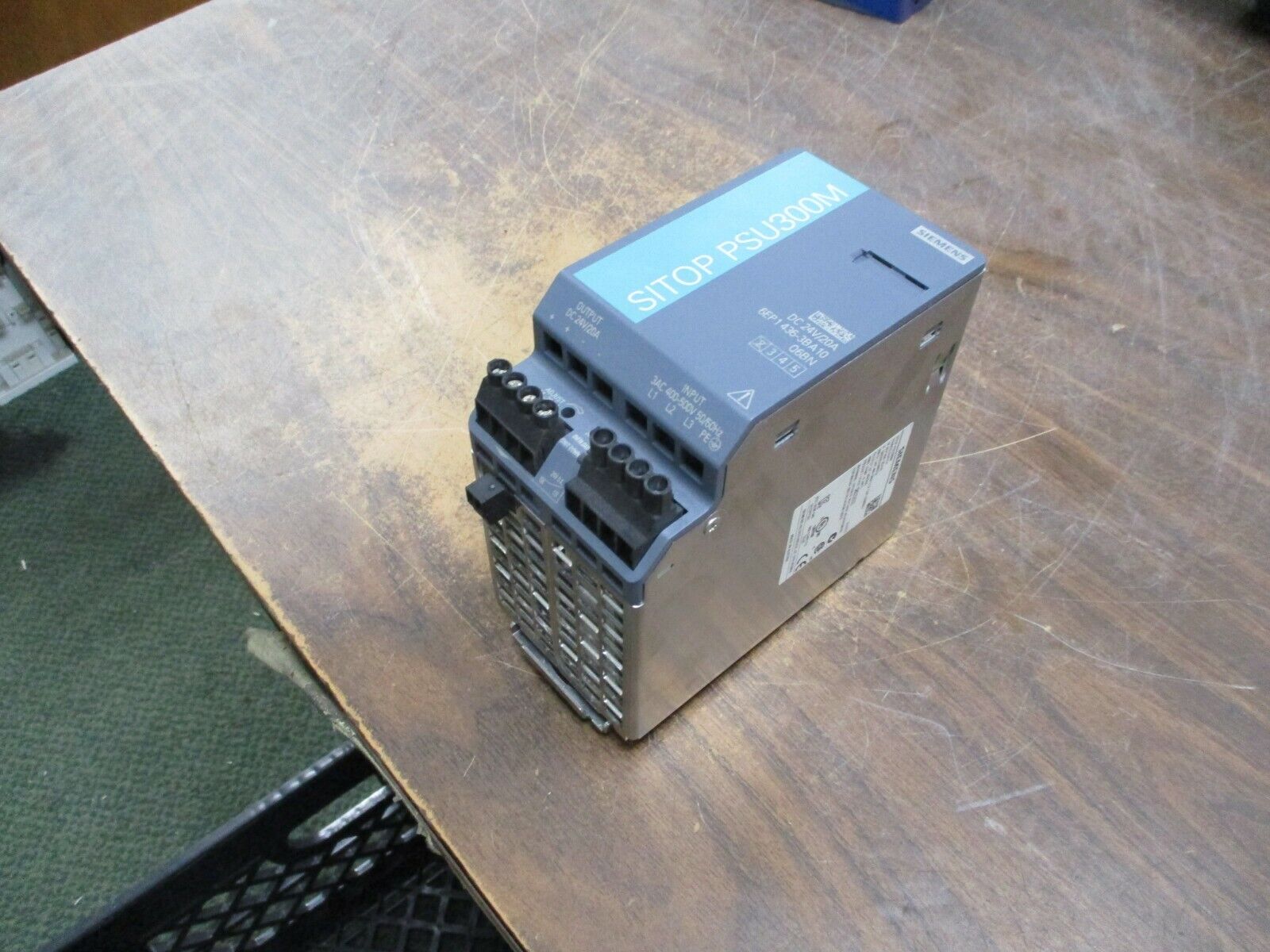 Siemens SITOP PSU300M Power Supply 6EP1436-3BA10 Output: 24VDC, 20A Used