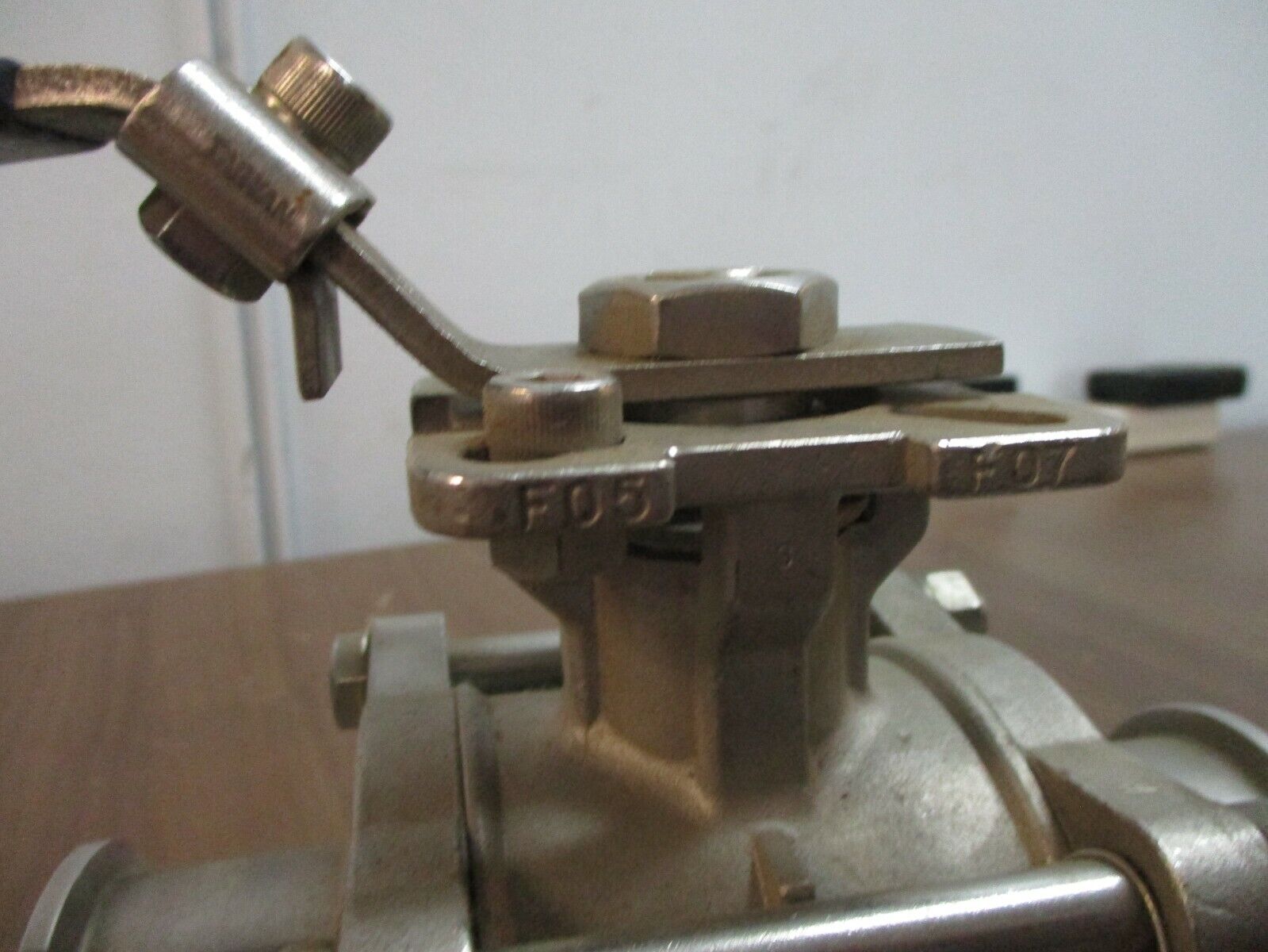 QSM Tru-Flo Stainless Steel Ball Valve Size: 2" 1000 WOG Used