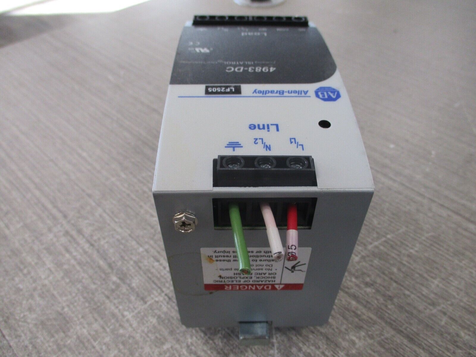 Allen-Bradley Islatrol Filter/Surge Protector 4983-DC120-10 Ser. A 120VAC Used