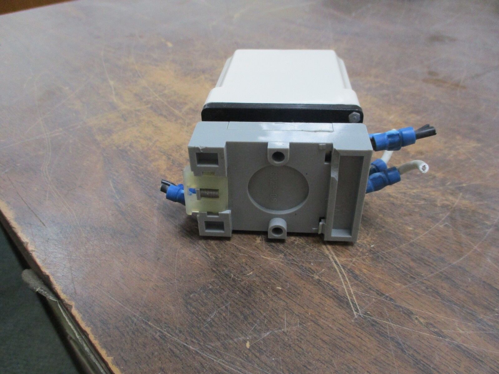 Allen-Bradley Time Delay Relay 700-HT12AA1 Timing Range:.1-10sec Used