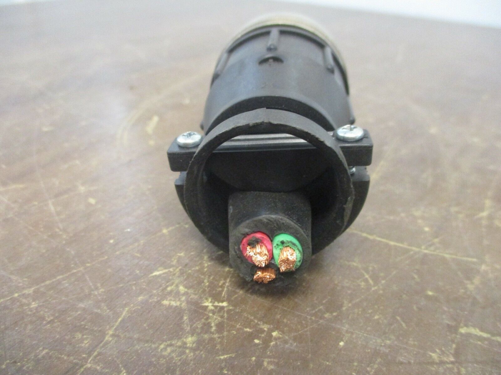 SOURIAU/BURNDY UTG Series Connector 24-5 5-Pin Used