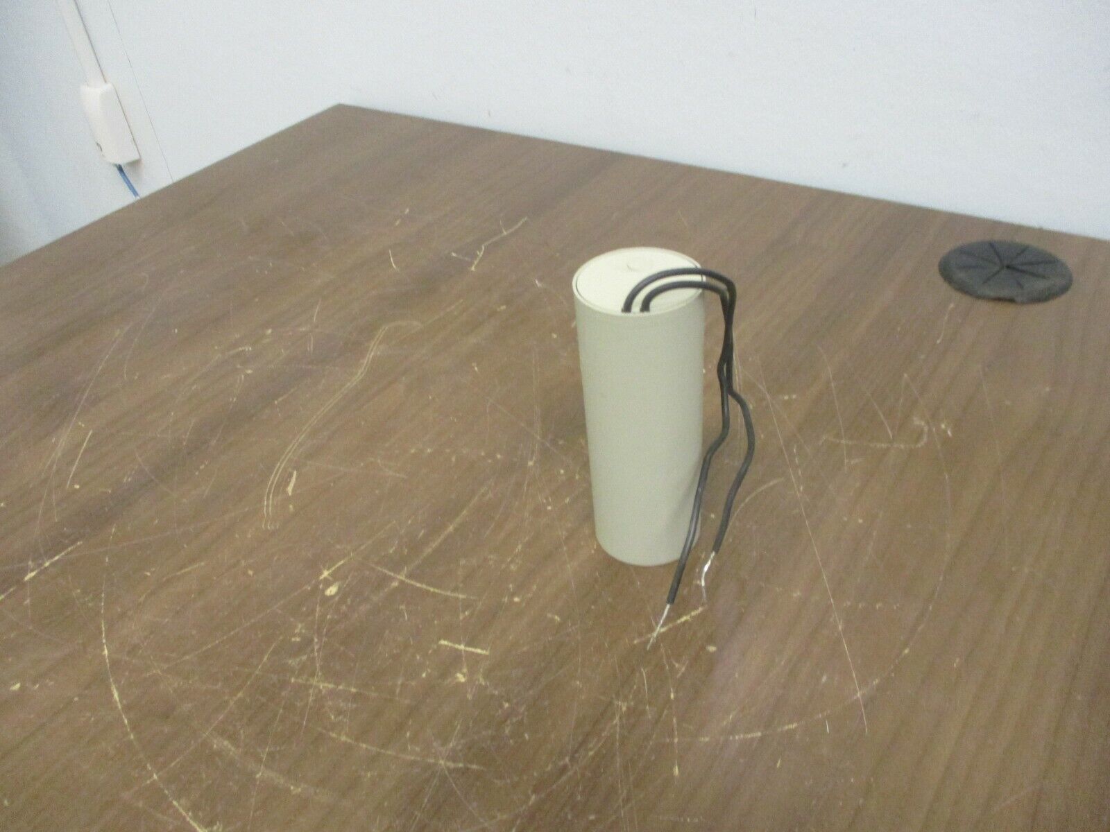 Philips Advance Capacitor 7C260P33R 26MFD 330VAC 50-60Hz Used