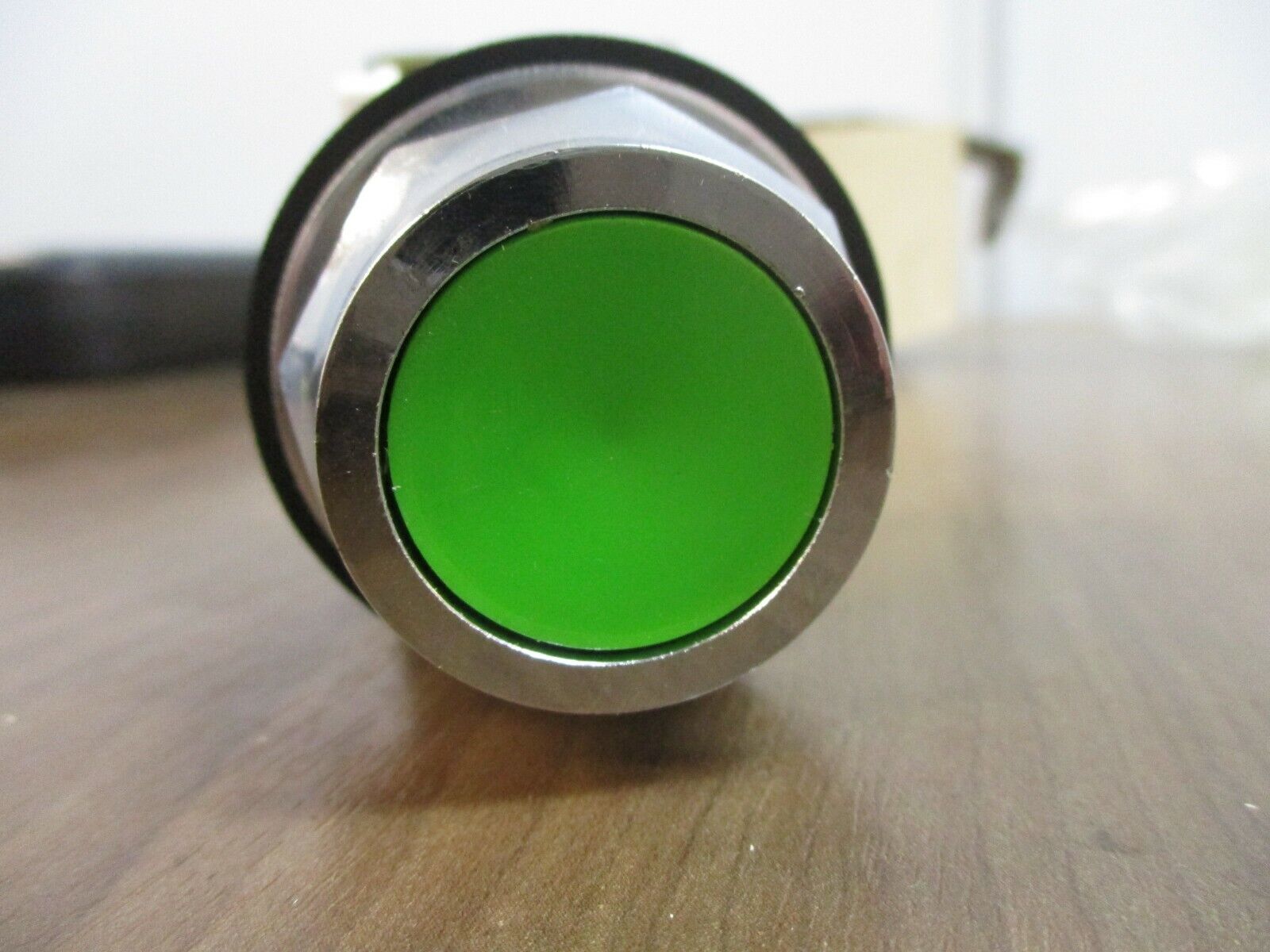 Westinghouse Oil-Tite Flush Push Button PB1AAGAB Green Cap New Surplus