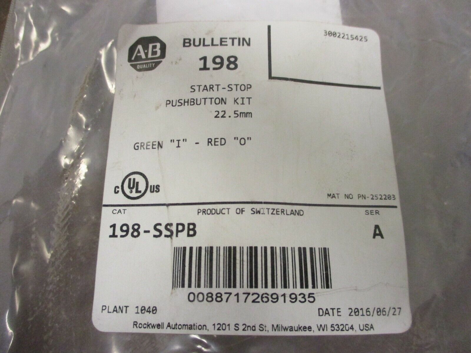 Allen-Bradley Start-Stop Pushbutton Kit 198-SSPB Green "I" Red "O" New Surplus