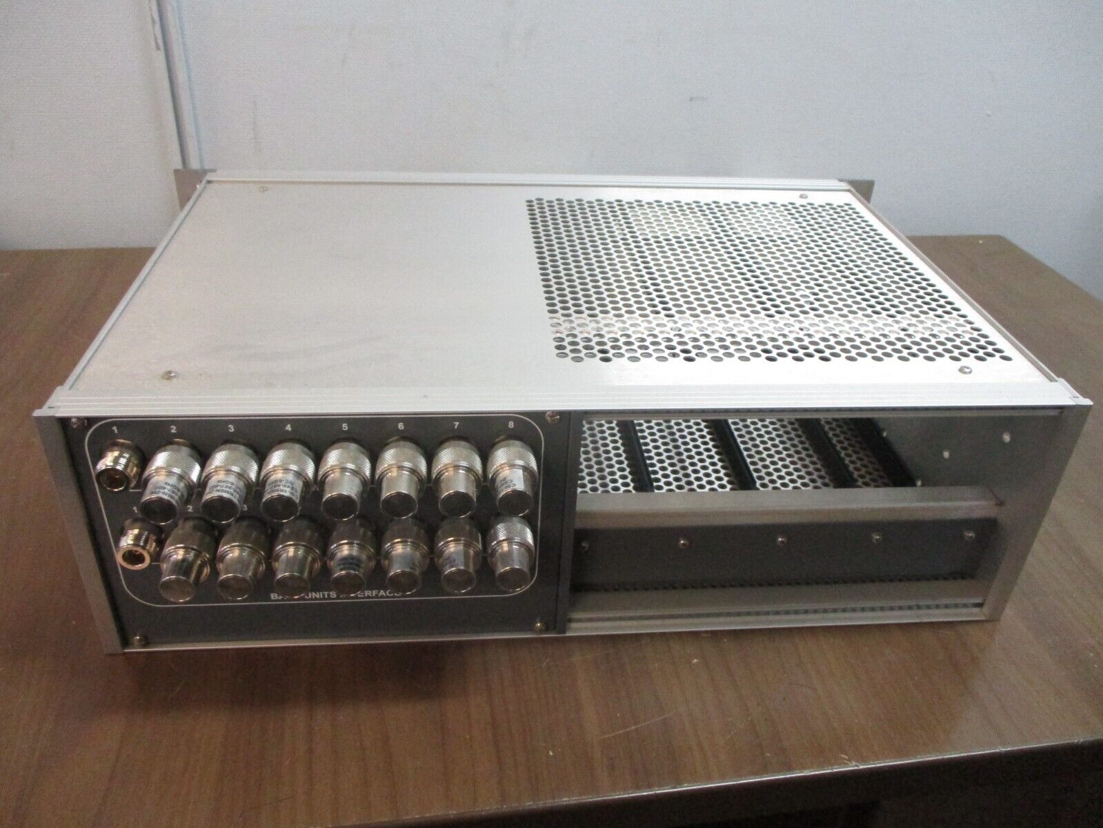 Mobileaccess Radio Interface Unit RIU-IM Rev. A03 20-48VDC 0.6A Used