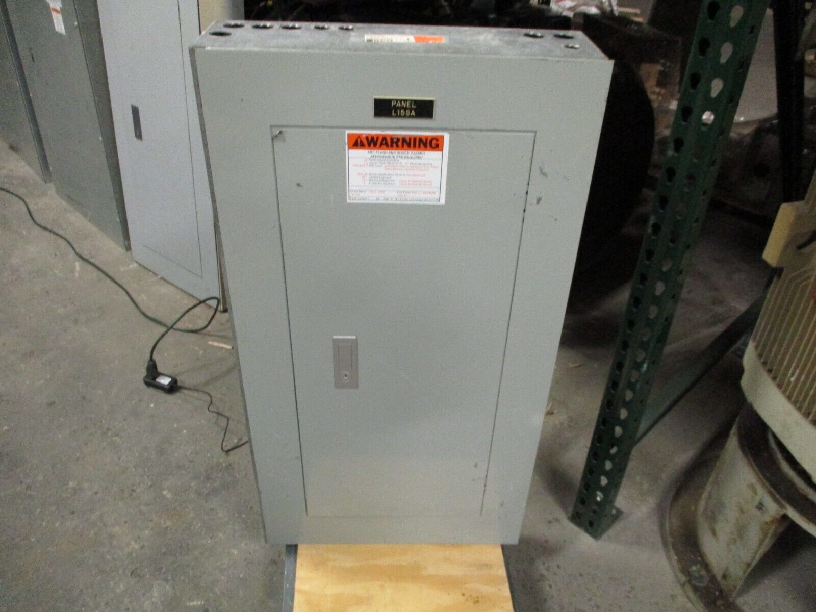 ITE Main Lug Breaker Panel UBA42-24L 225A Max 240V 3Ph Used