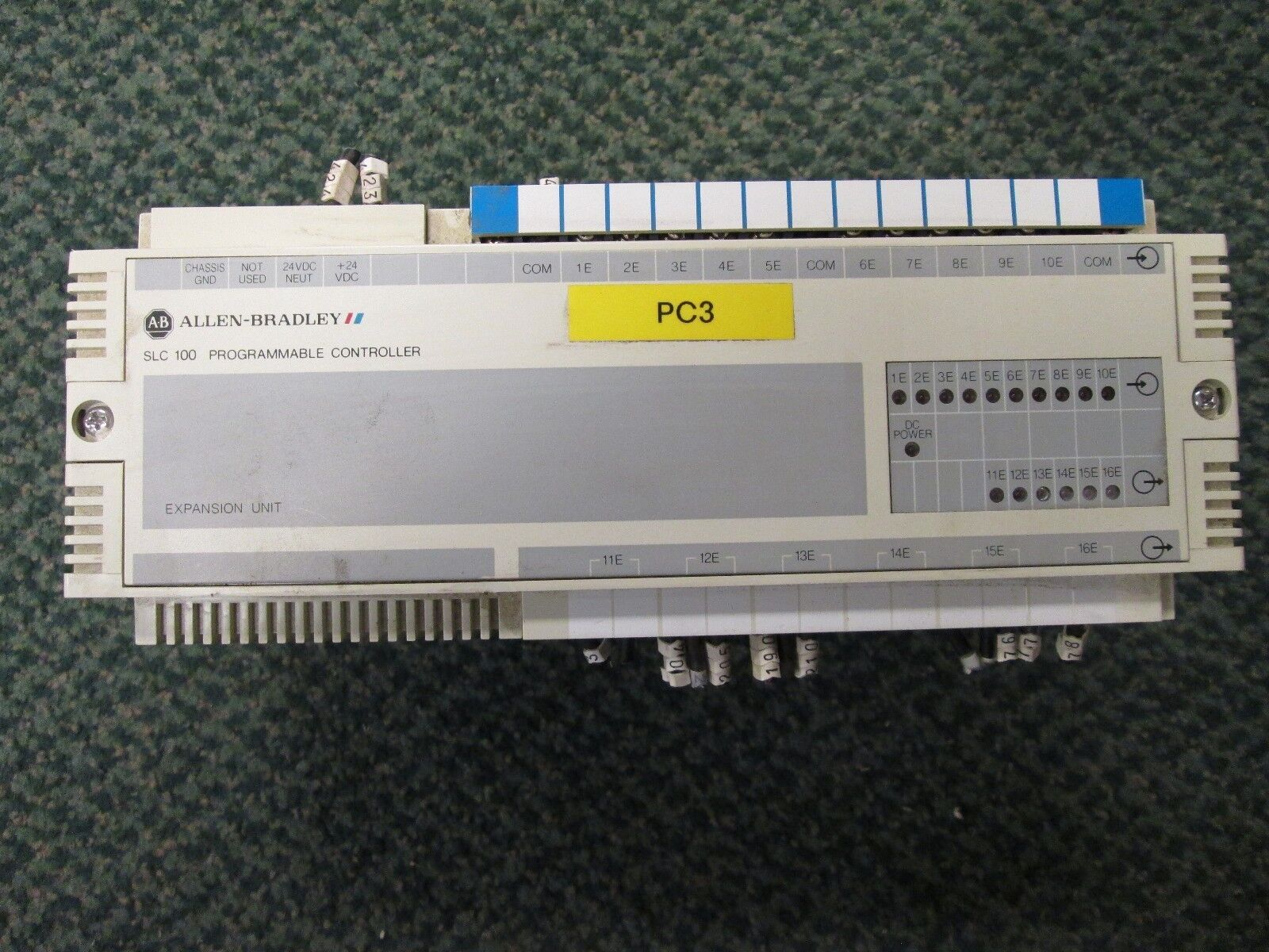 Allen-Bradley SLC 100 Expansion Unit 1745-E104 Series B Used