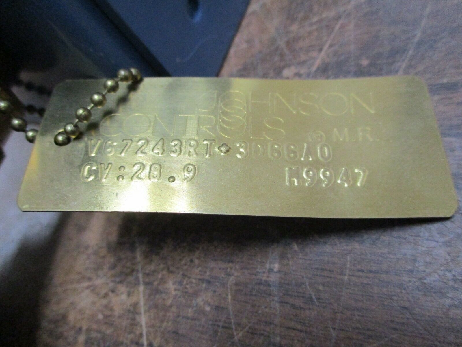 Johnson Controls  Actuated Valve  VG7243RT+3DGGA0  *No Box*  New Surplus