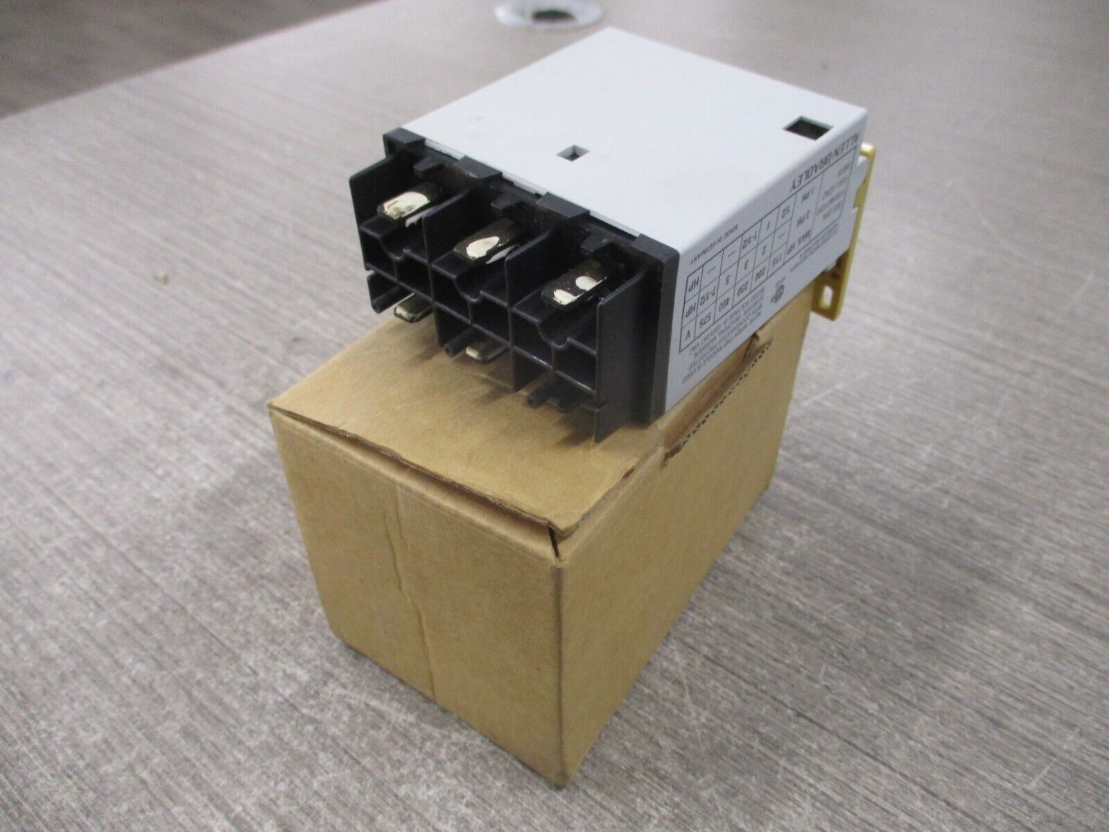 Allen-Bradley Motor Protection Trip Block 190-P100 Ser.A Trip: 6-10A New Surplus