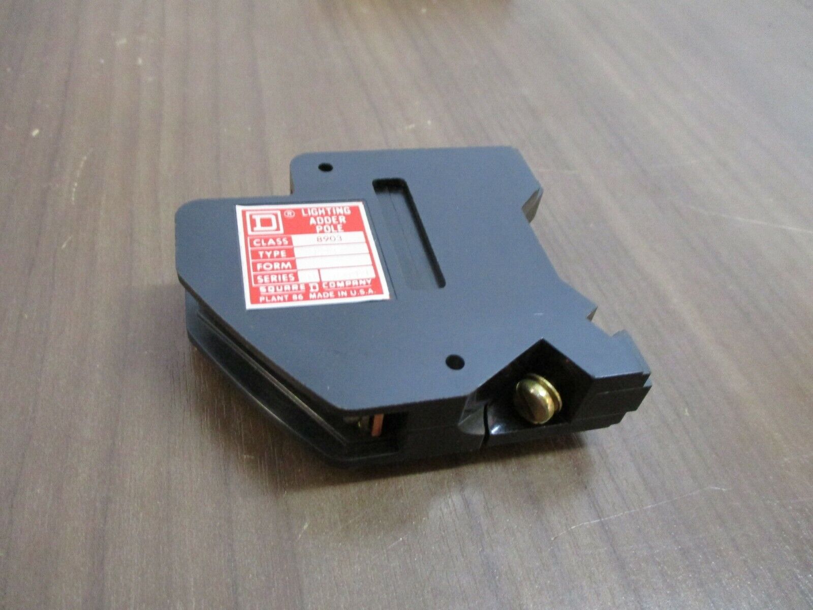 Square D Single R.H. Adder Pole Kit 8903L1R For Type L Lighting Contactor