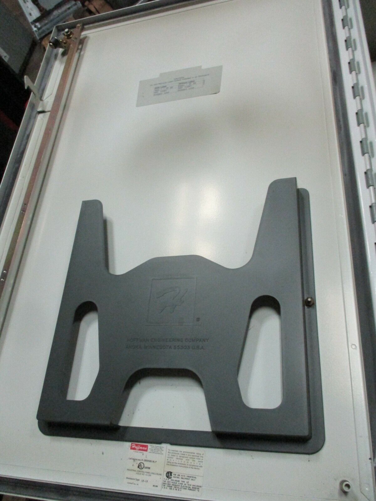 Hoffman Disconnect Enclosure A-36SA2610LP 30A 600V Type 12,13 Used