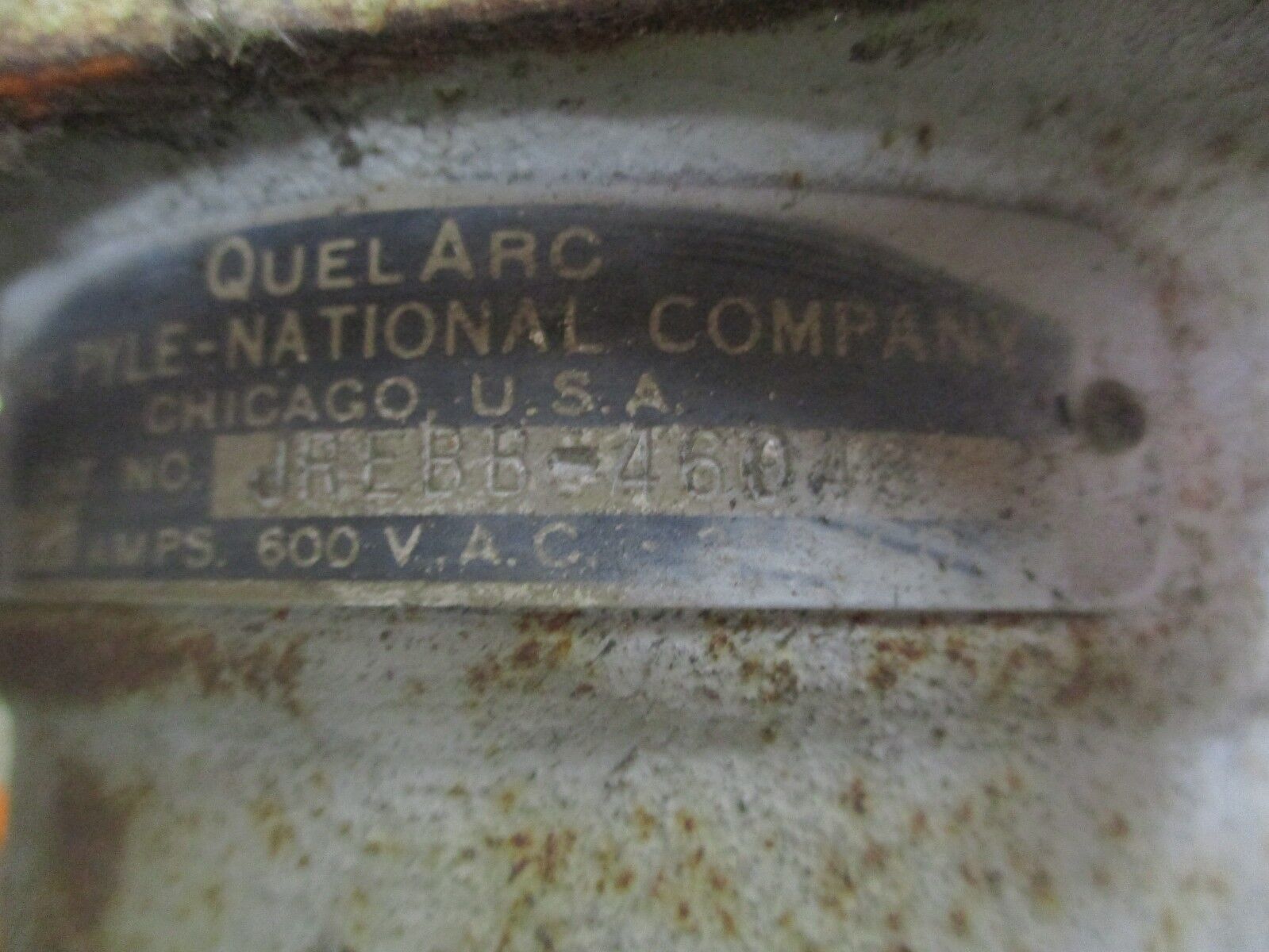 Pyle-National QuelArc Receptacle w/ Base JREBB-46046 60A 600V *No Cap* Used